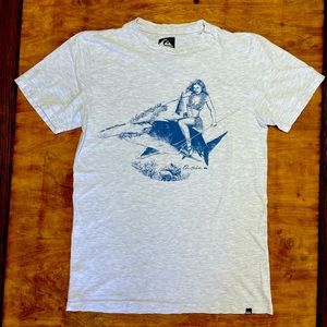 Quiksilver Tee - Small Slim Fit